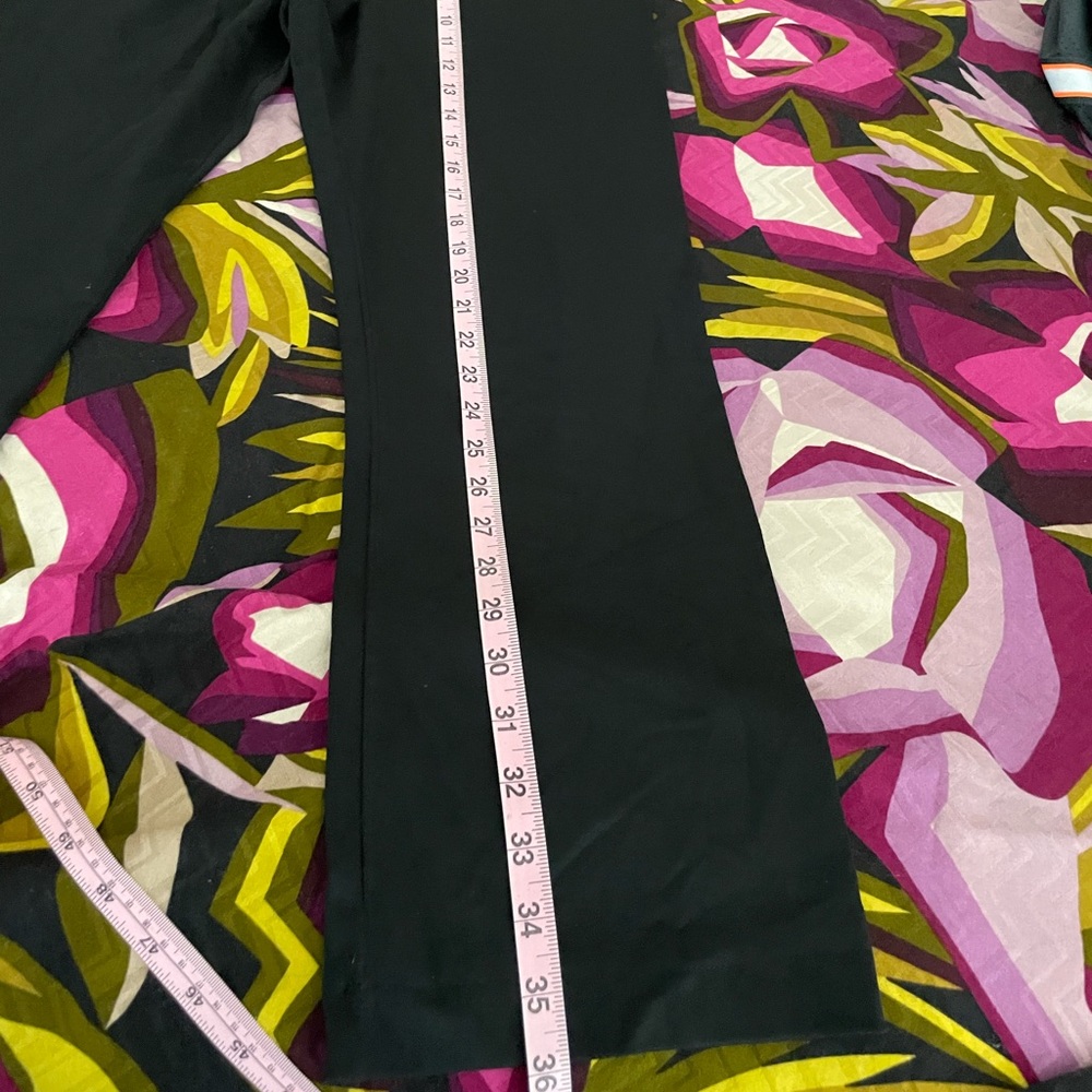 Workout pants - Picture 3 of 6